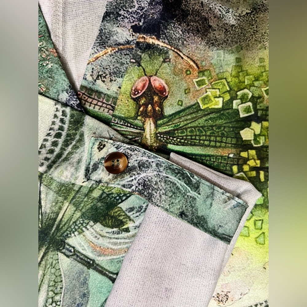V-neck Dragonfly Print Casual Long Sleeve High Low Pullover Shirt with Tabs 3X - Picture 5 of 5